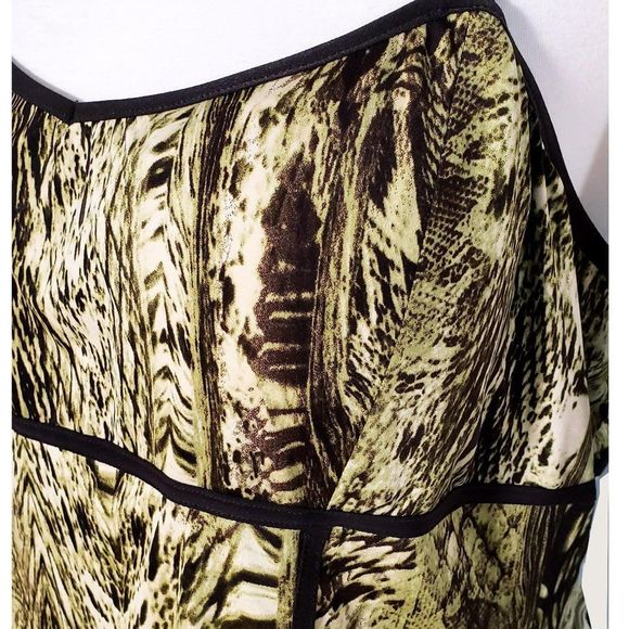 Cache Print Cami with Piping NWT - Picture 3 of 6